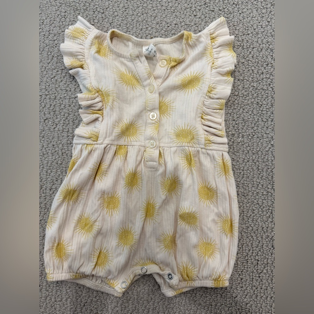 Kate Quinn Cream and Yellow Baby onsie